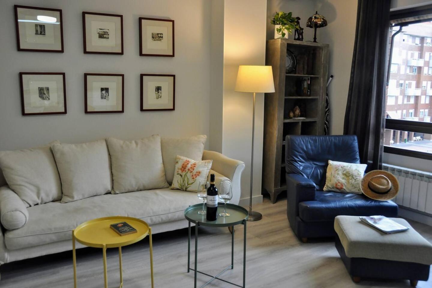 Apto La Estambrera I I Wifi Y Aire Acondicionado Logrono Luaran gambar